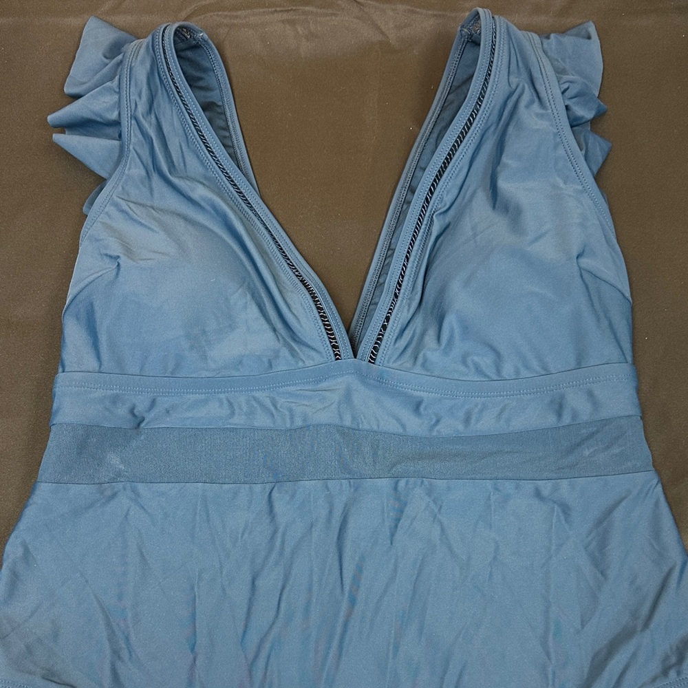 Cupshe Women's plus size Blue Sleeveless ruffle swimsuit size 2X full coverage
